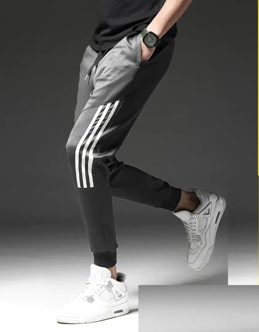 Men's Polyester Self Pattern Slim Fit Joggers