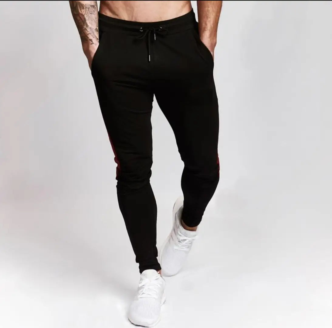 Men's Black Polyester Blend Self Pattern Slim Fit Joggers