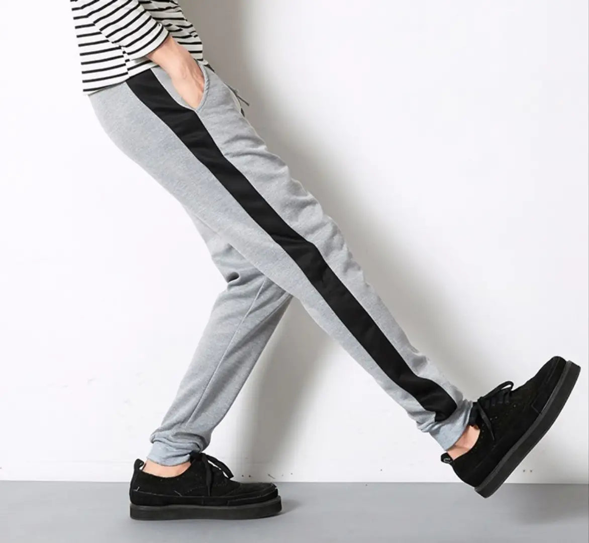 Men's Grey Polyester Blend Self Pattern Slim Fit Joggers